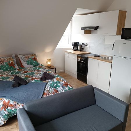 Appartement Elegant Studio ~Hyper Centre~ à Coutances Extérieur photo