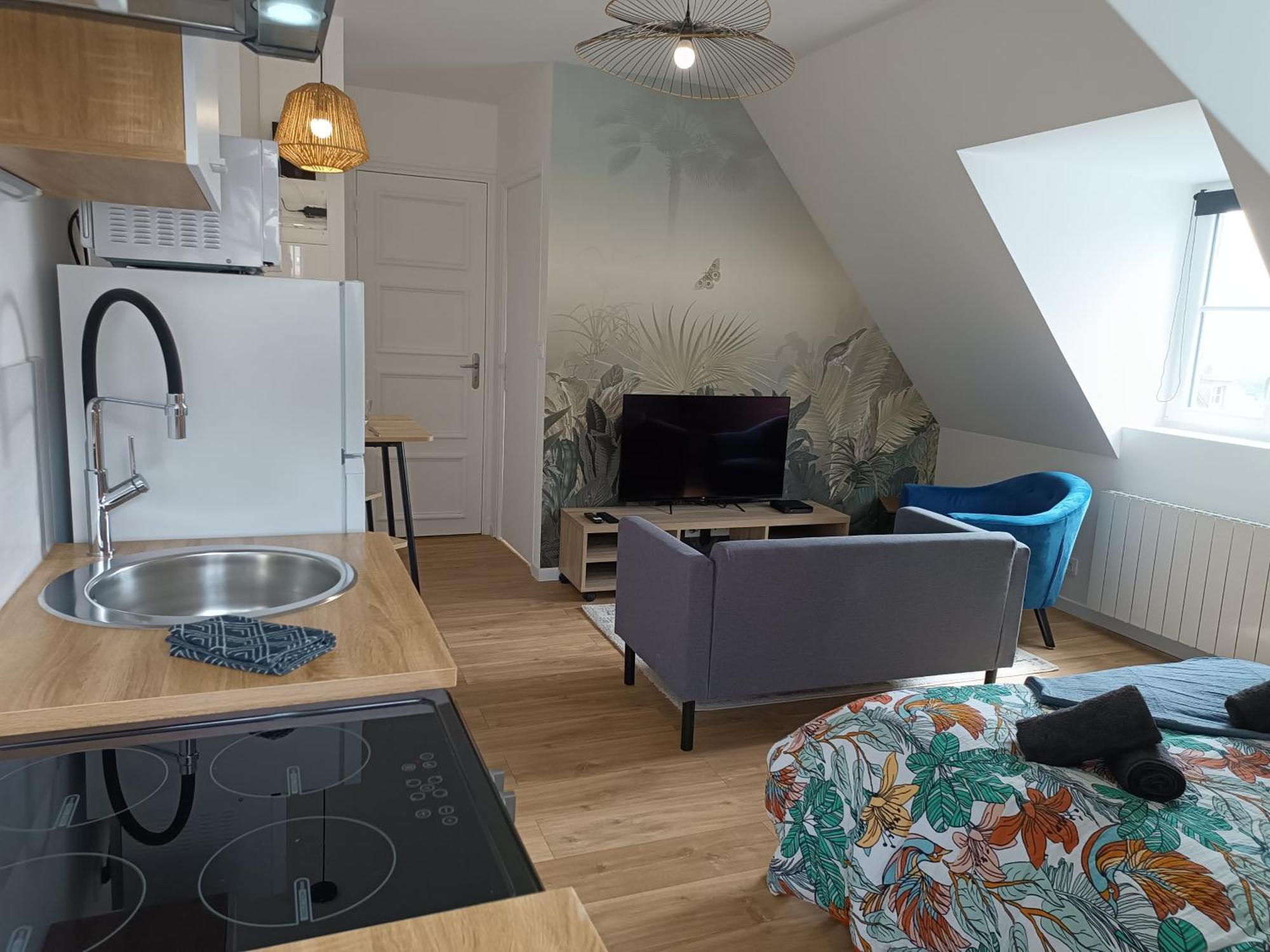 Appartement Elegant Studio ~Hyper Centre~ à Coutances Extérieur photo